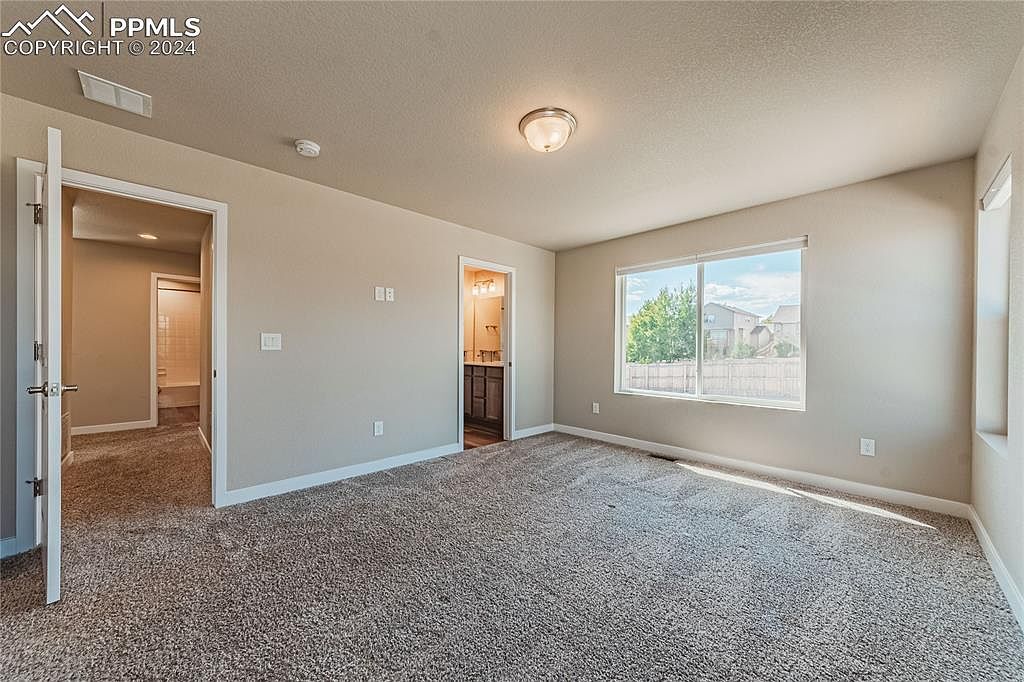 Building Photo - 4028 Ryedale Way