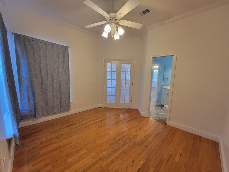 Guest bedroom/home office - 7327 Rodgers Dr