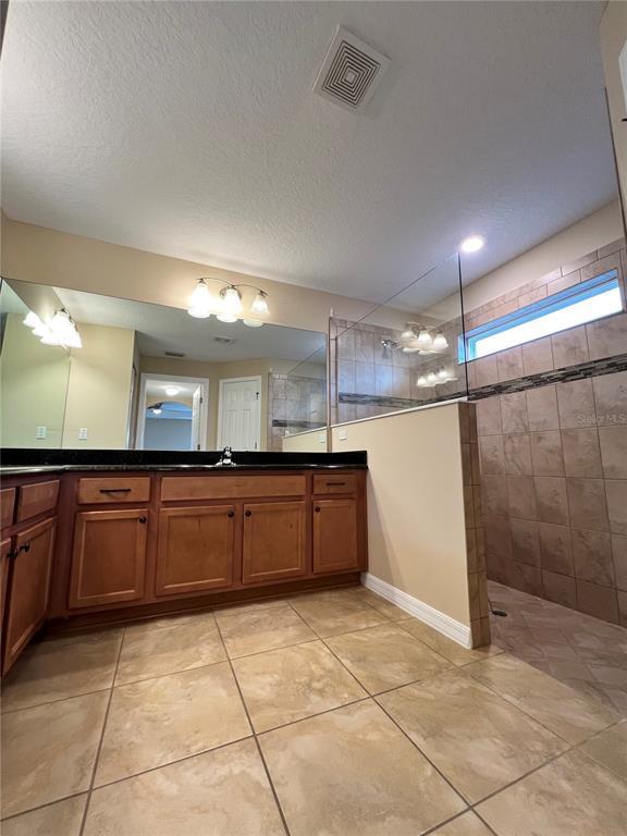 Building Photo - 6 Barbera Ln