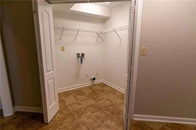 Building Photo - 3562 Bryant Ln