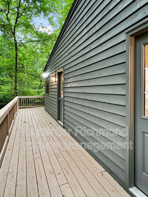 Building Photo - 2112 Autumn Oaks Ln