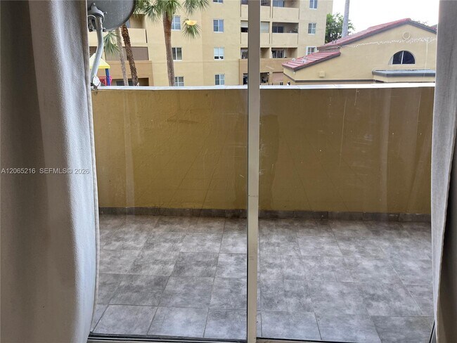 Building Photo - 14930 SW 82nd Terrace
