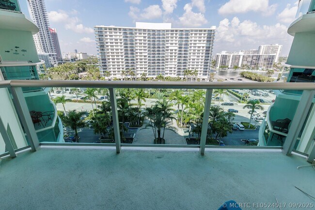 Building Photo - 3801 S Ocean Dr