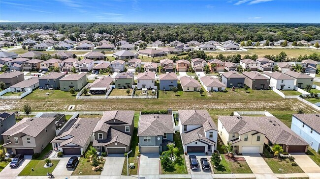 Building Photo - 403 Argyll Dr