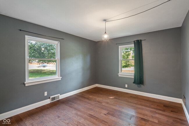 Building Photo - 6380 Hazelwood Ave