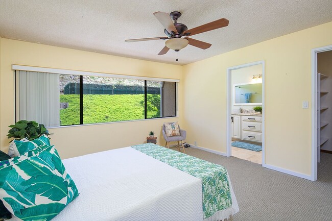 Building Photo - 348F Kaelepulu Dr