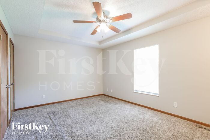 Building Photo - 211 Apple Blossom Ln