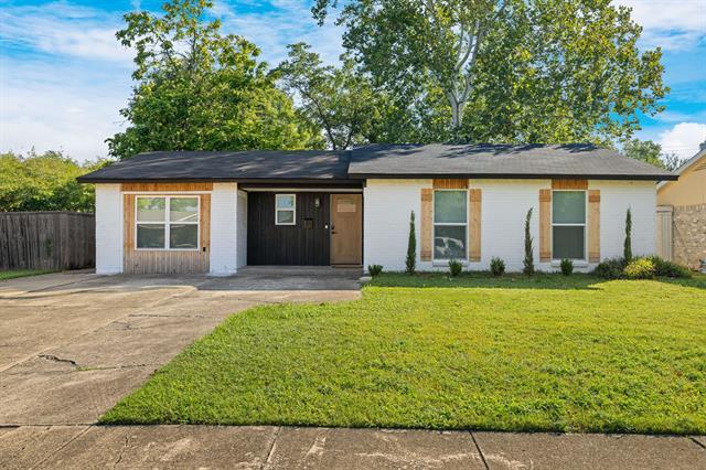 Primary Photo - 718 Tearose Dr