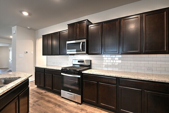 Building Photo - 13327 Whisper Rnch