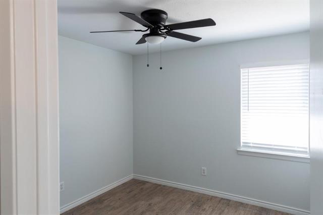Building Photo - 2333 Seabreeze Dr