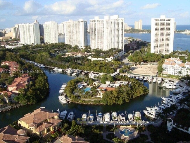 Building Photo - 3000 Island 2603 Is