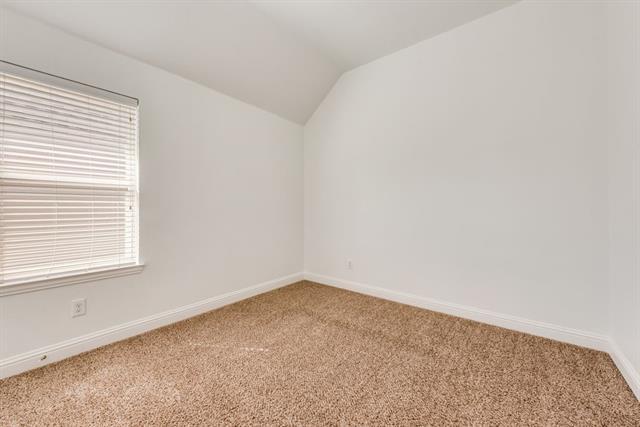 Building Photo - 2992 Overlook Dr