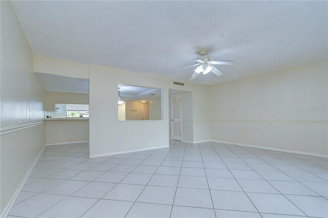 Building Photo - 230 Cypress Pl