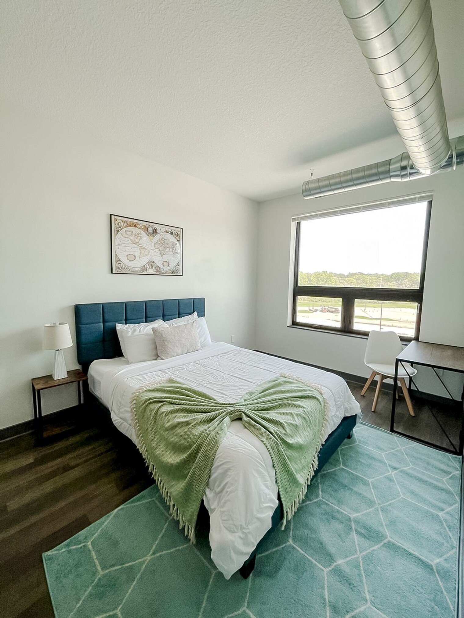 Building Photo - 1261 8th St