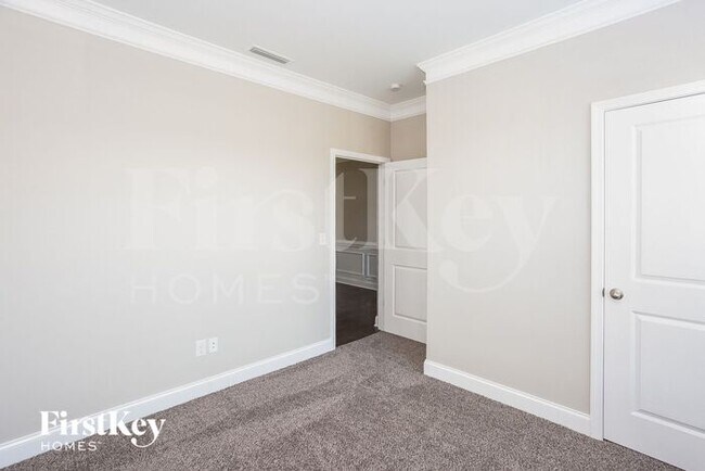 Building Photo - 120 Boatwright Ln