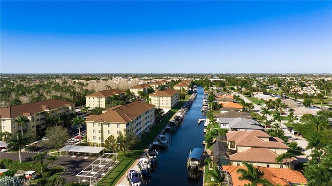 Building Photo - 1781 Four Mile Cove Pkwy