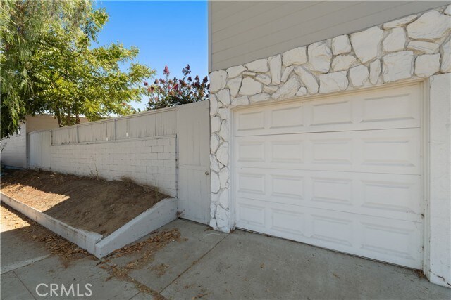 Building Photo - 1201 S Almansor St