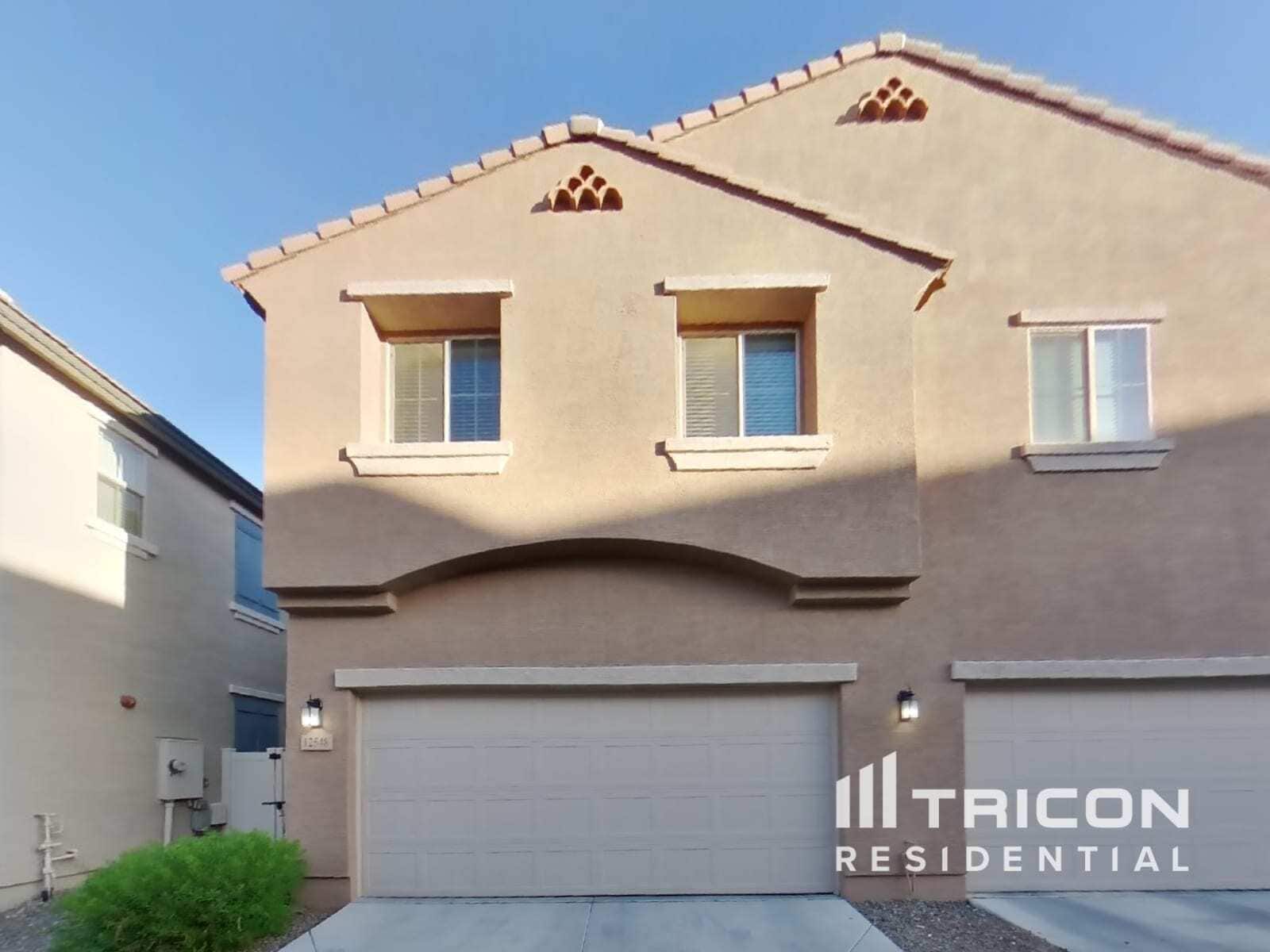 Building Photo - 12548 W Hummingbird Terrace