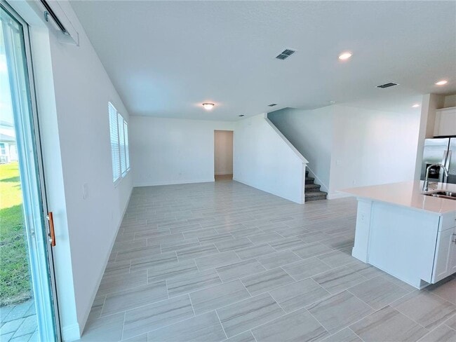 Building Photo - 2232 Hen Rd