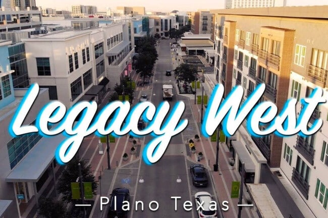 Building Photo - 5752 Town and Country Blvd