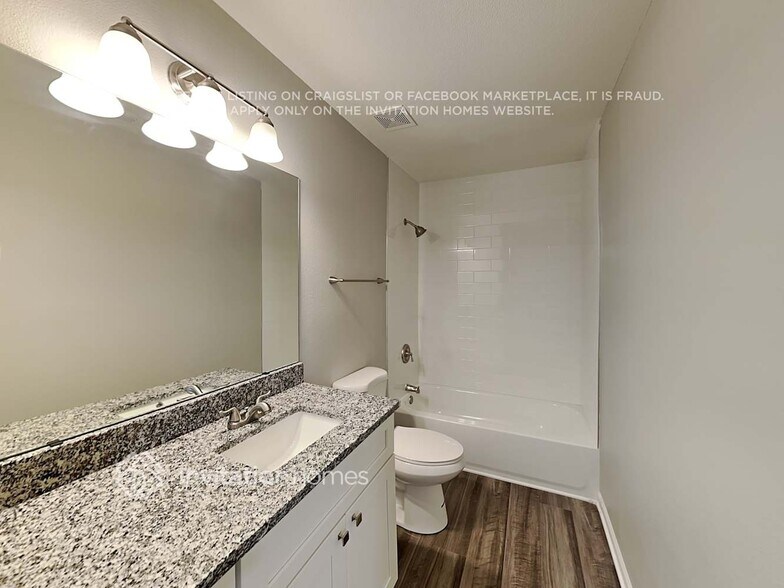 Building Photo - 4002 Salmon River Dr