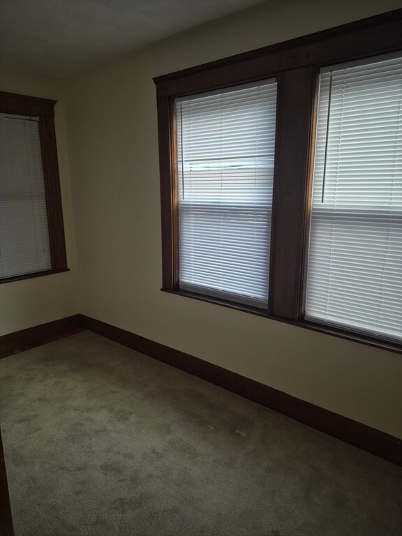 Building Photo - 89 2nd St