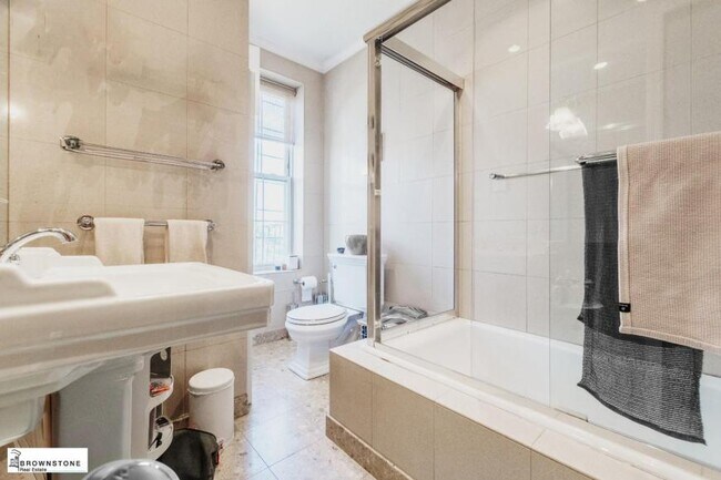 Building Photo - 1 bedroom in BROOKLYN NY 11231