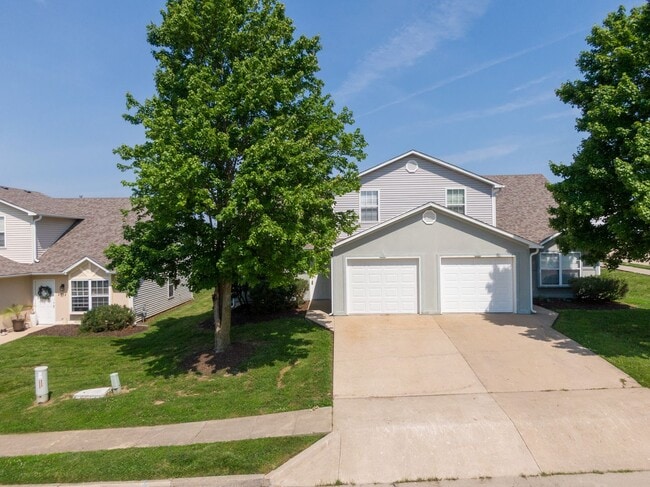 Building Photo - 3515-3517 Prescott Dr.