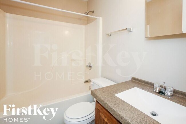 Building Photo - 11356 Cherry Tree Way