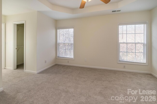 Building Photo - 160 Matlen Dr