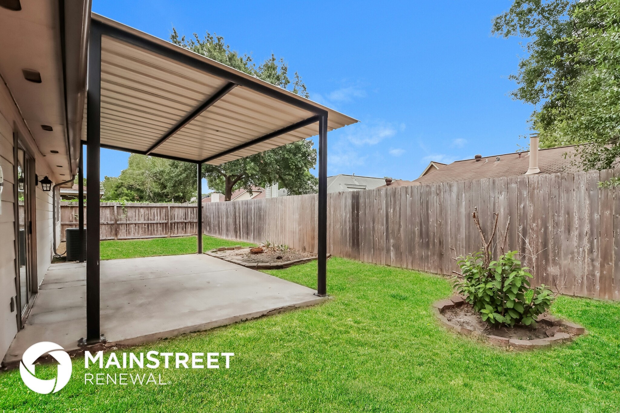 Building Photo - 11806 Perry Rd