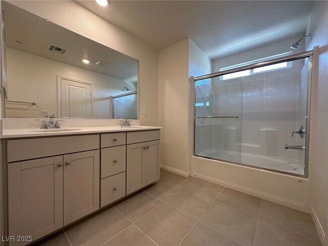 Building Photo - 3620 Bitonto Ln