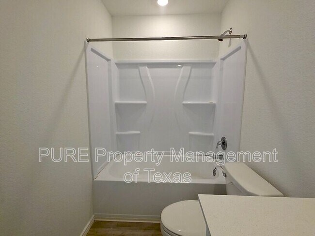 Building Photo - 256 Northern Pintail Dr