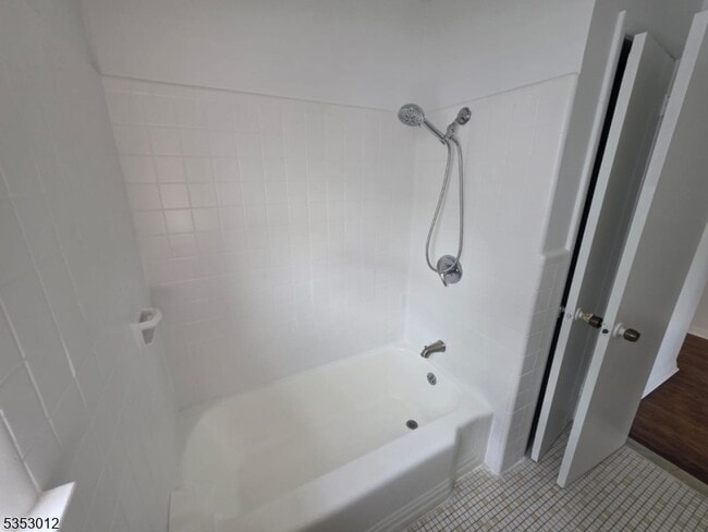 Building Photo - 212 Mellon Pl