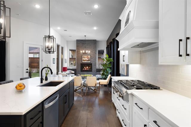 Building Photo - 2430 Hawksbury Ct