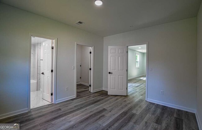 Building Photo - 515 Allens Landing Ct