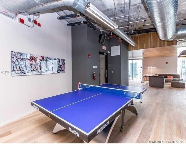 Building Photo - 151 SE 1st St