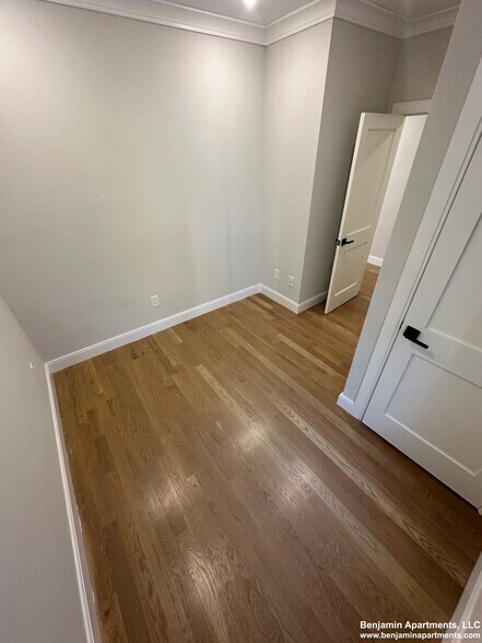 Building Photo - 47 Englewood Ave