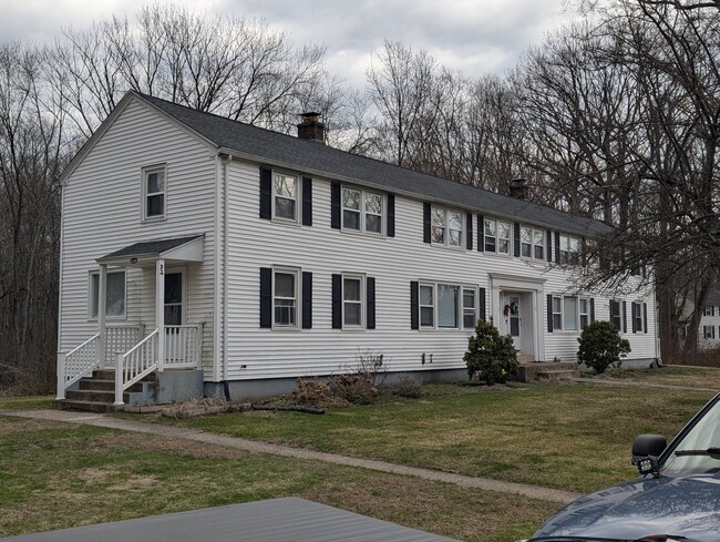 Primary Photo - 33 Ridgeland Rd