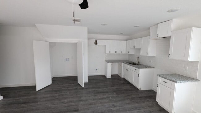 Building Photo - ? Your Houston Dream Home – 3 Beds & 2.5 Baths  ?