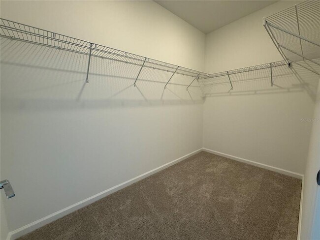 Building Photo - 734 Honeyrock St