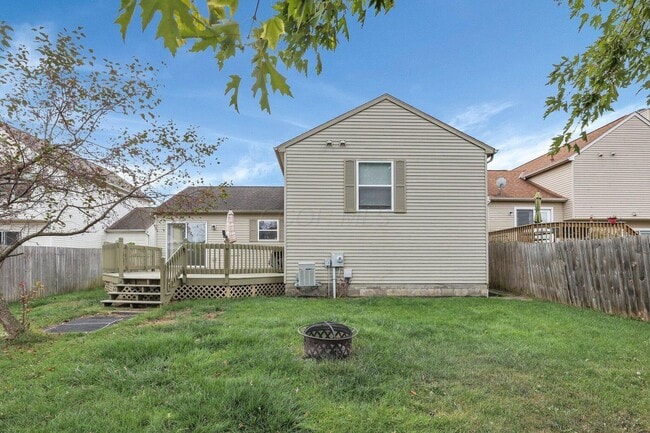 Building Photo - 706 Windy Hill Ln