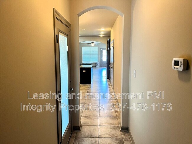 Building Photo - 7854 W Pelican Lks Ave
