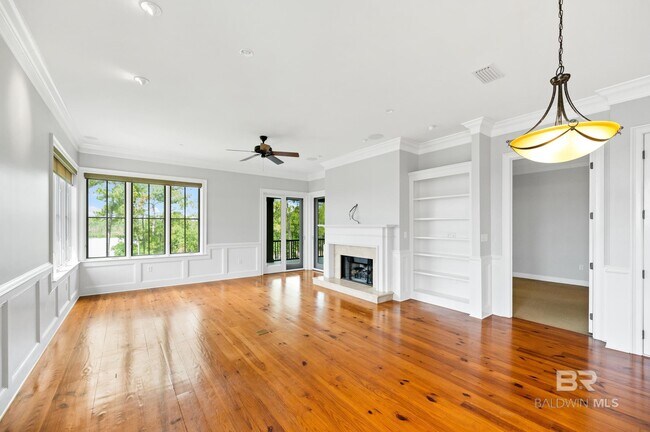 Building Photo - 32511 Water View Dr E