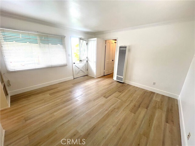Building Photo - 406 Fernleaf Ave