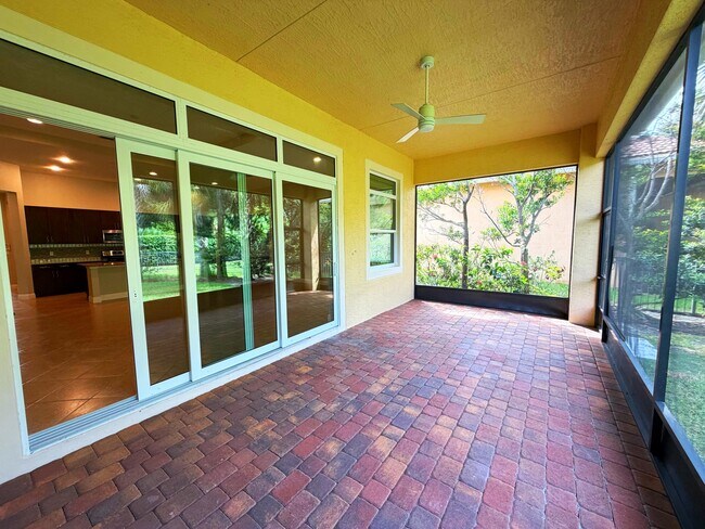 Building Photo - 10973 SW Visconti Way