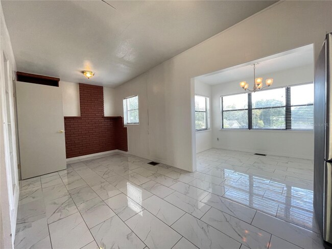 Building Photo - 6326 Ridge Terrace