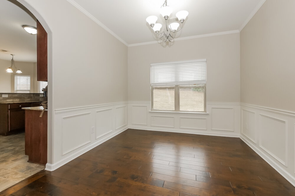 Building Photo - 632 Stevens Pl