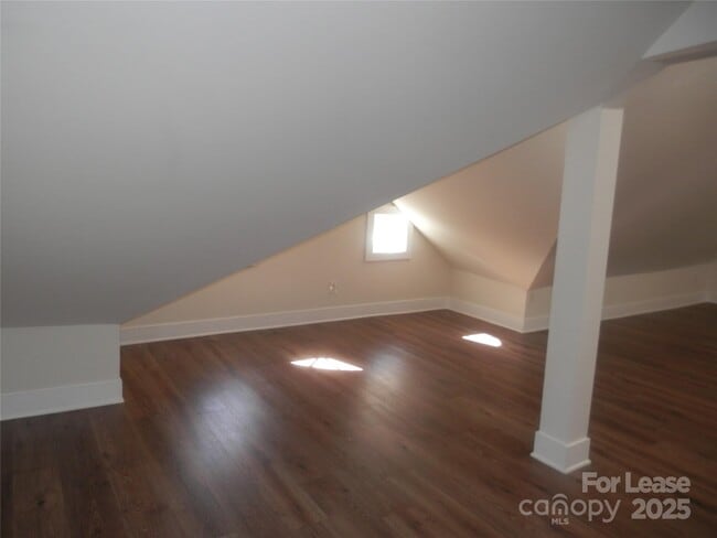 Building Photo - 1712 Washington Ave