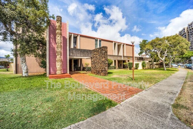 Building Photo - 5055 Likini St